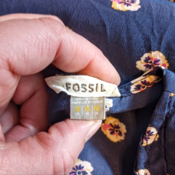 Fossil Silk Dress - Picture 5 of 5